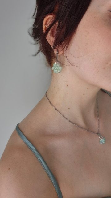 Voisiko tässä olla tulevat lempikorusi? ✨️#berry #korvakorut #korut #jewelry